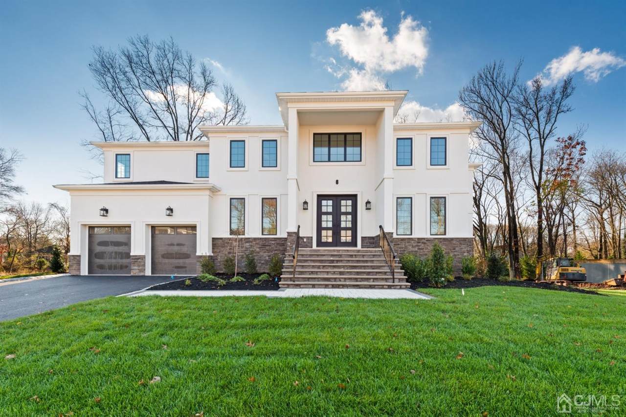 31 Harding Avenue - Photo 1