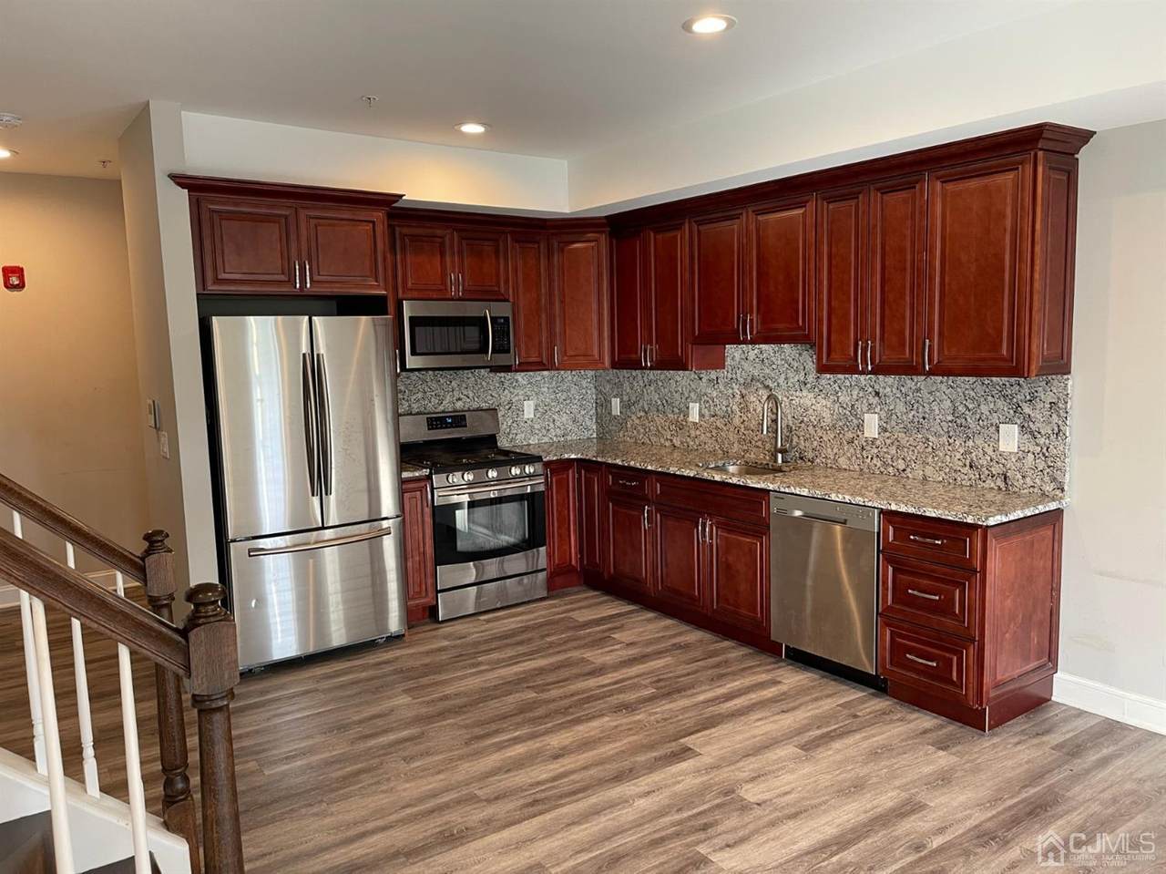 507 Hamilton Street - Photo 1