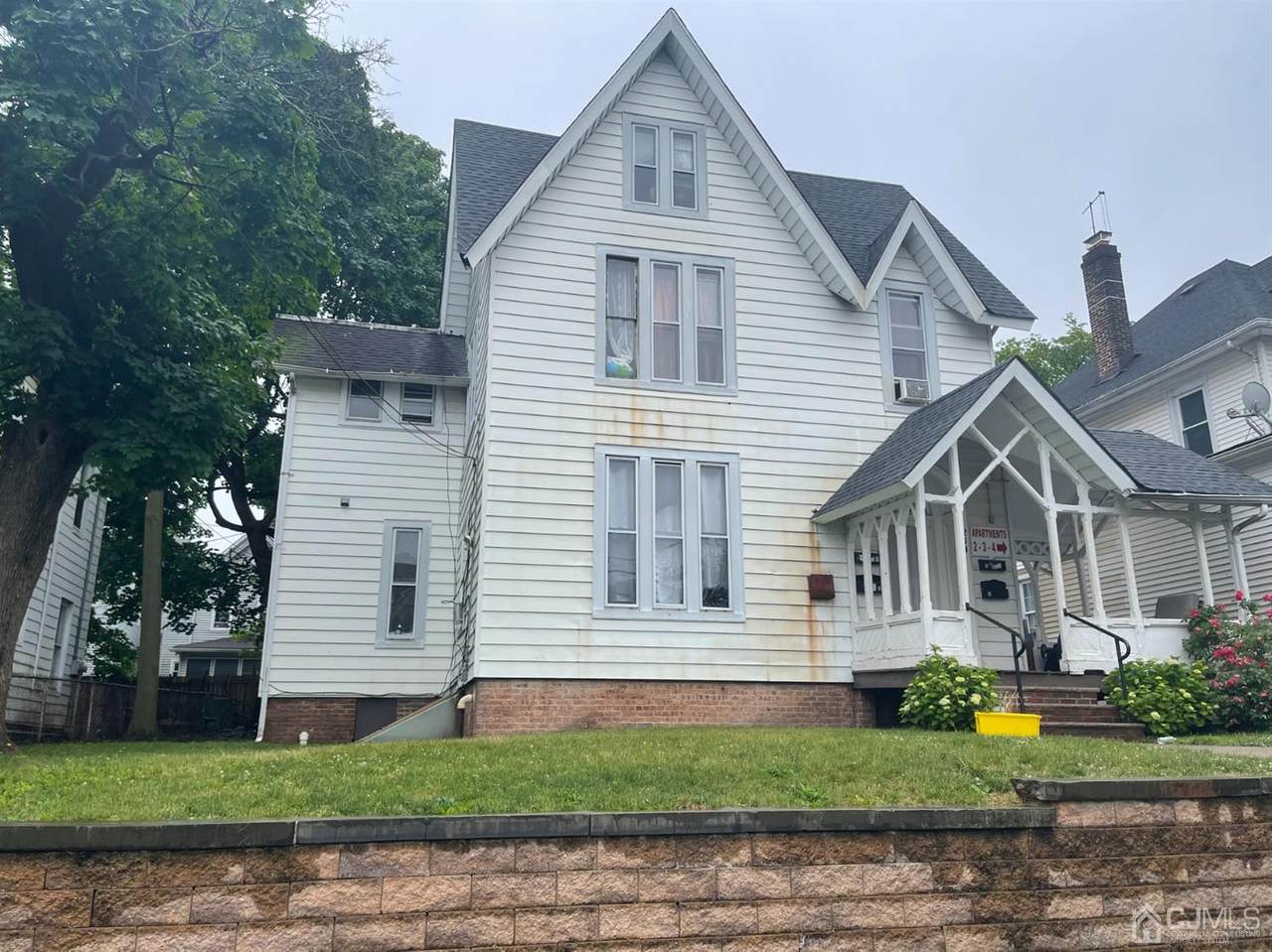 214 Townsend Street - Photo 1