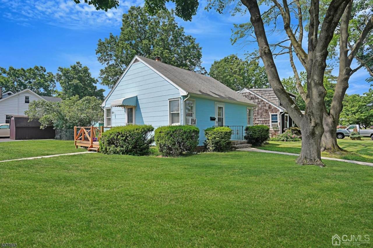 21 Winans Avenue - Photo 1