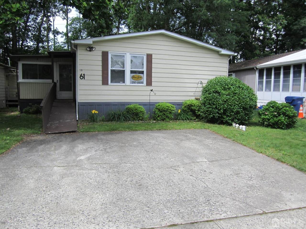 61 Whitman Road - Photo 1