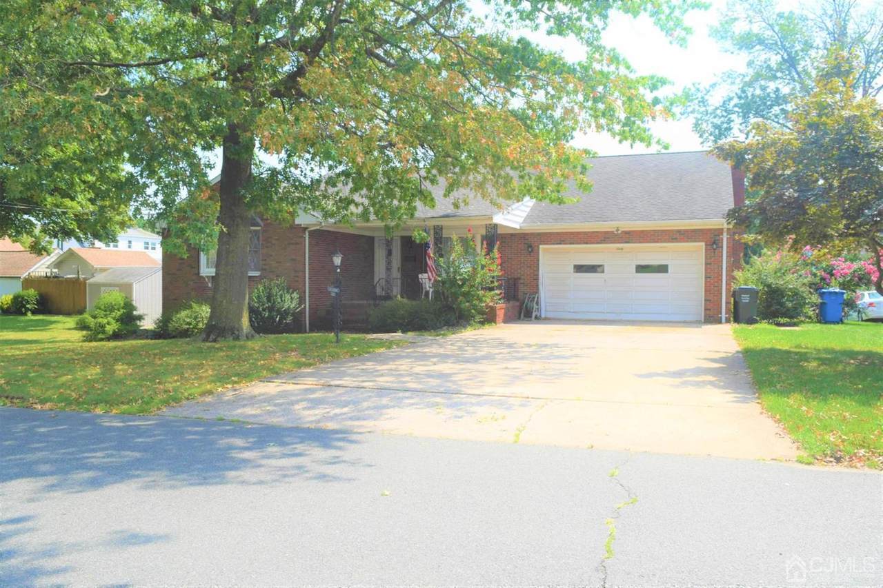 60 Dunbar Avenue - Photo 1