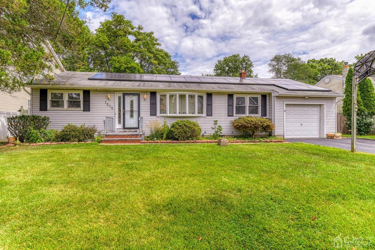 1515 Dogwood Drive - Photo 1
