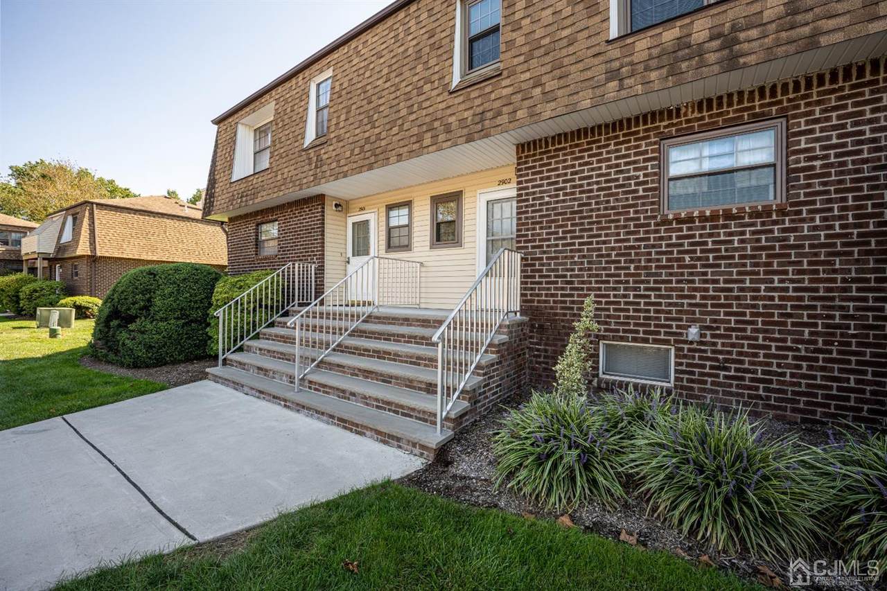 2902 Kent Place - Photo 1