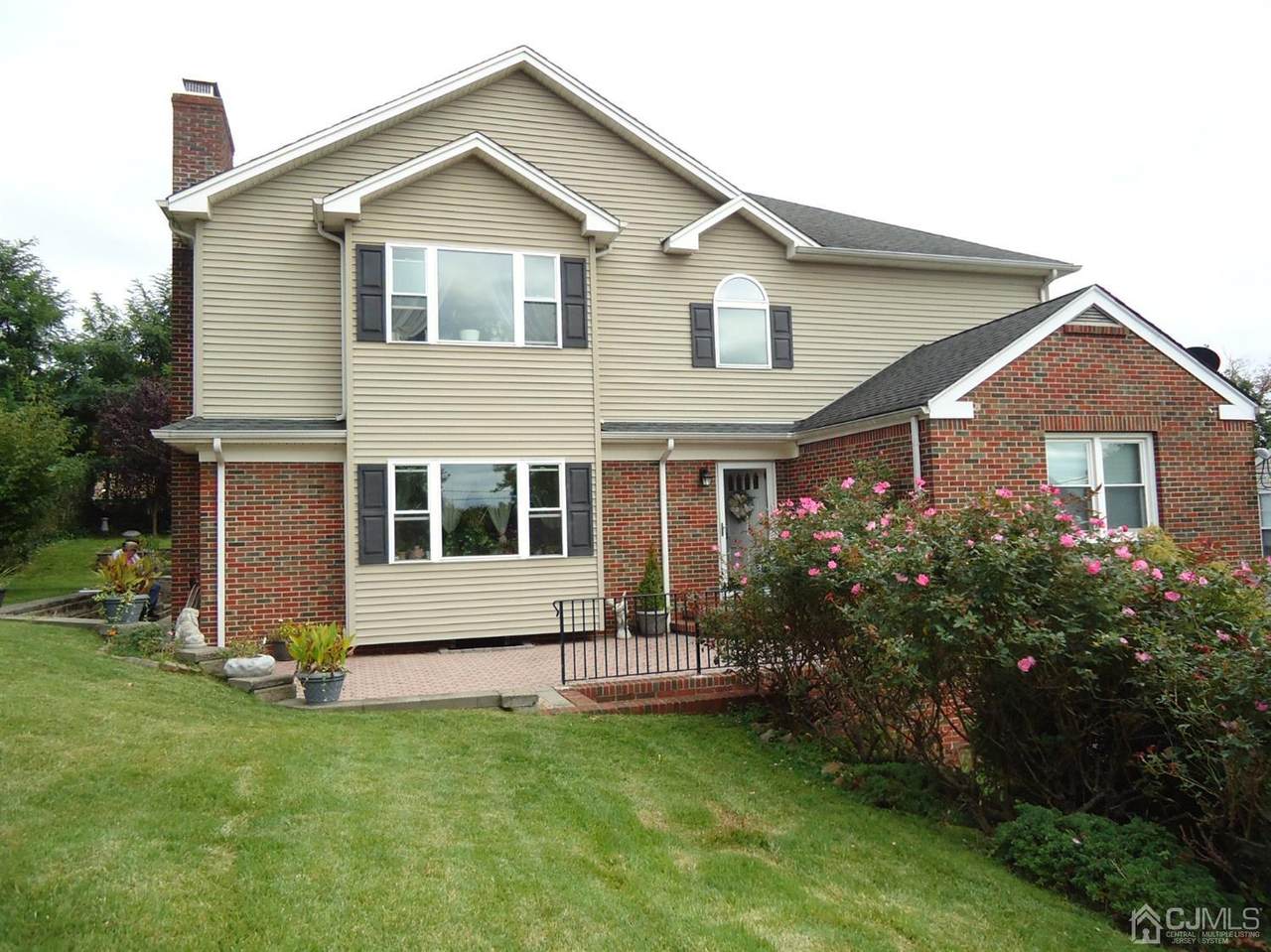 116 Waltuma Avenue - Photo 1