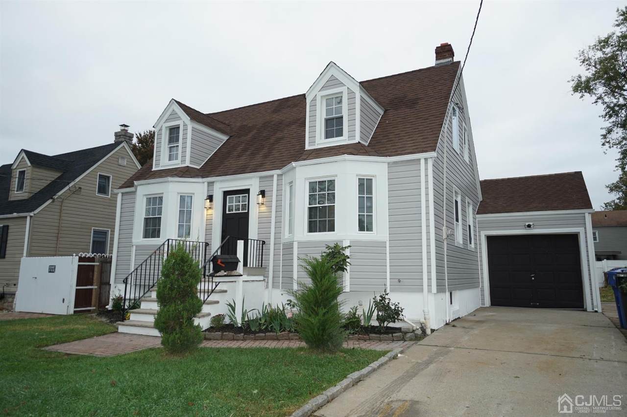 22 Yale Avenue - Photo 1