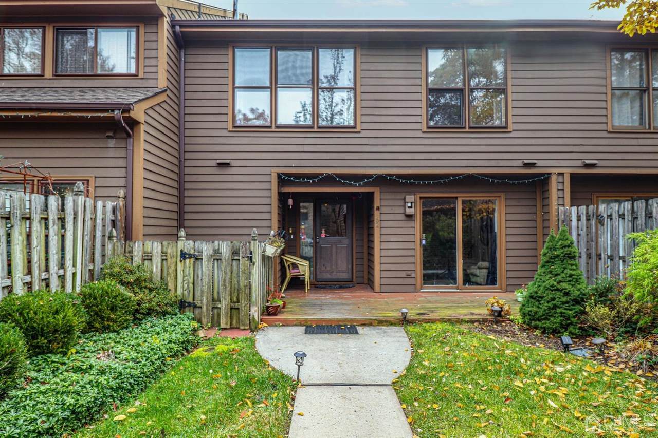 52 Holly Court - Photo 1