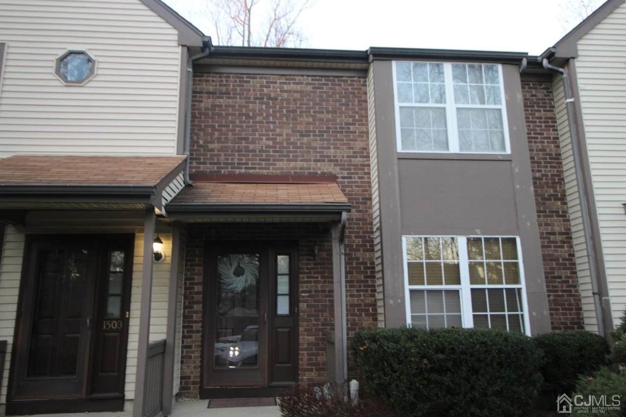 1502 Mahogany Court - Photo 1