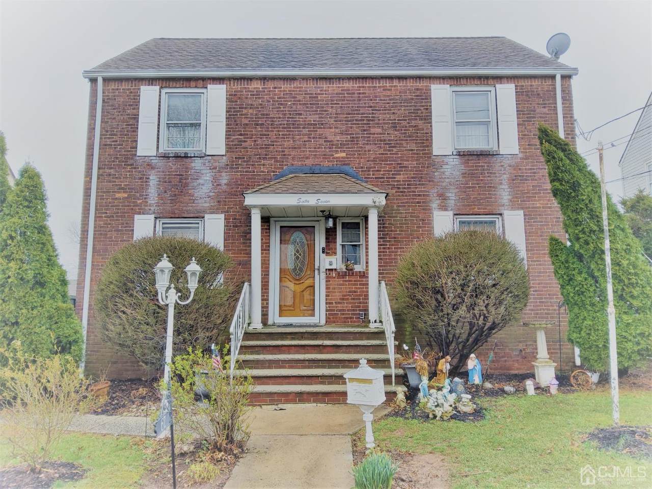 67 Yale Avenue - Photo 1