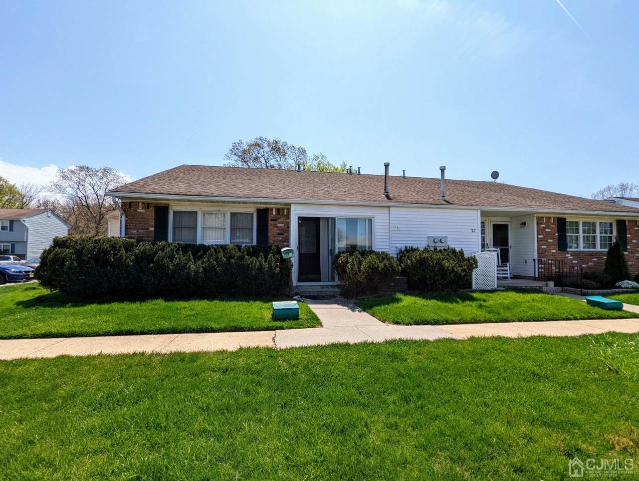 25 Galewood Drive - Photo 1