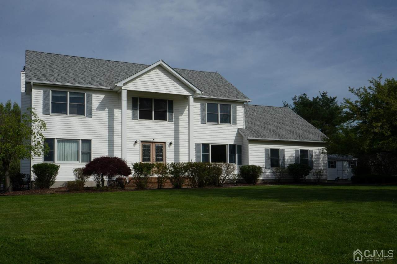 3 Elliot Drive - Photo 1