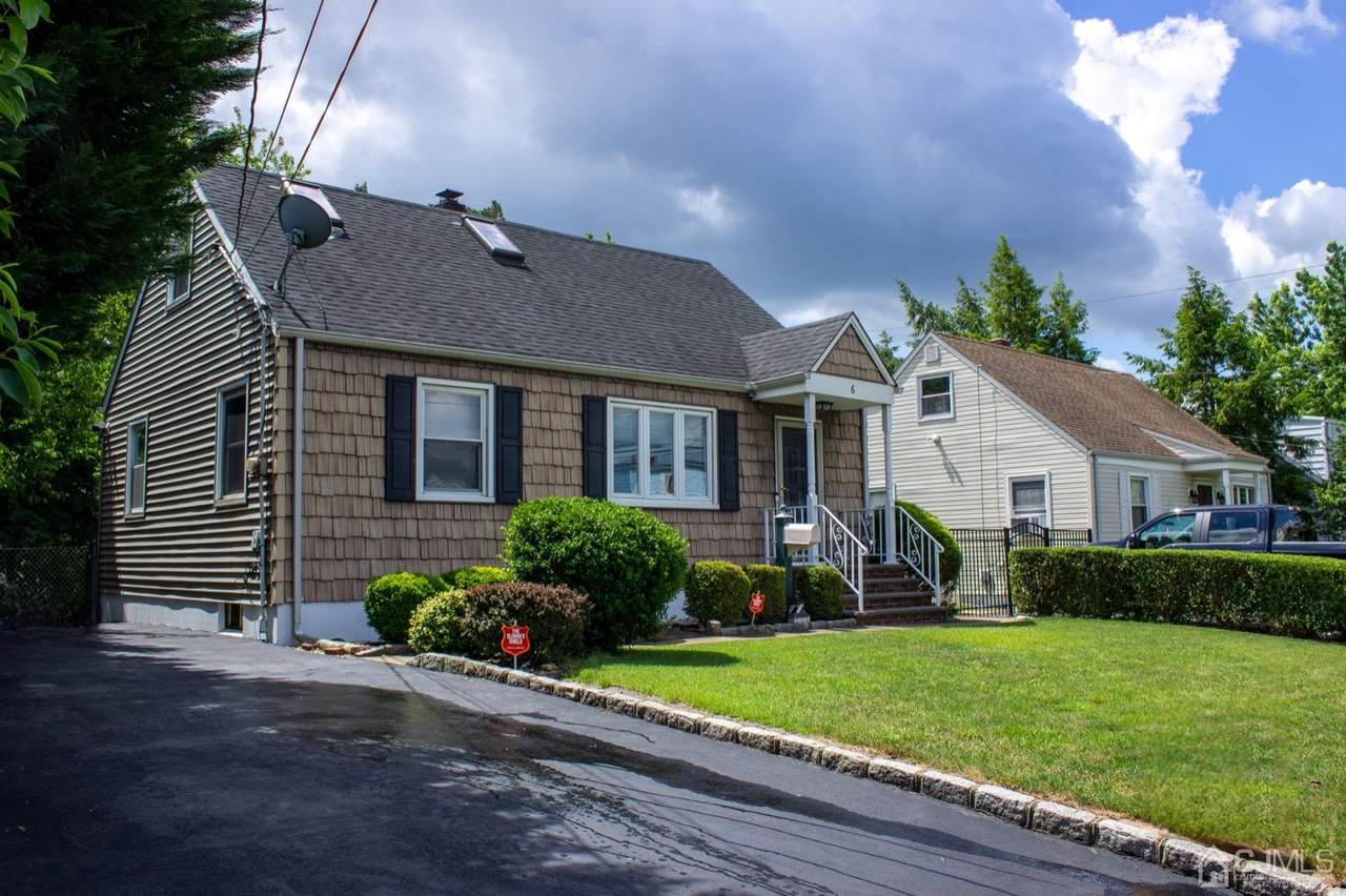 6 Ovington Avenue - Photo 1