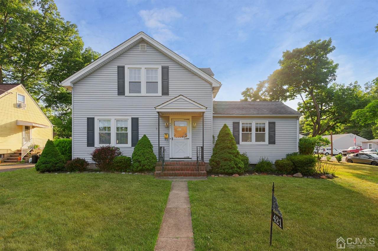 421 Lincoln Avenue - Photo 1