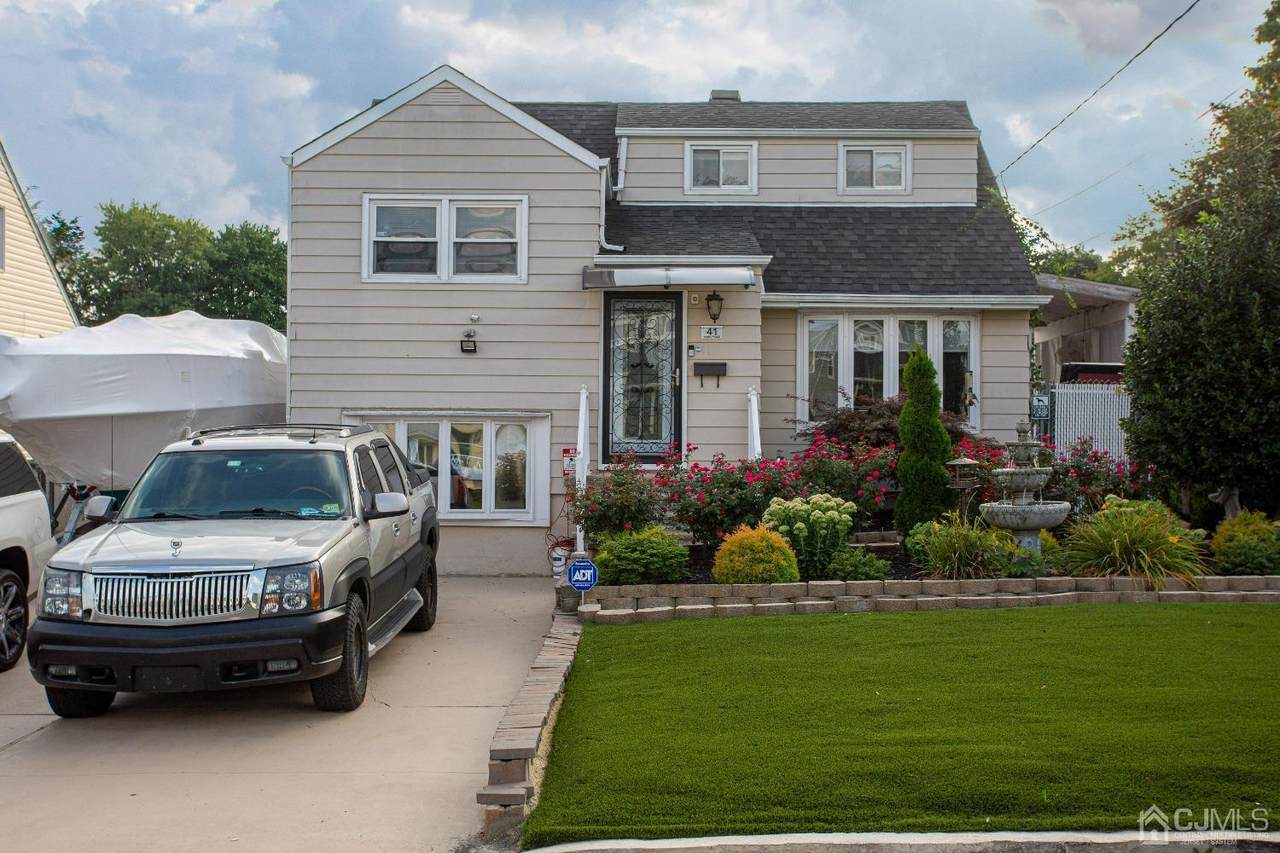 41 Robin Place - Photo 1