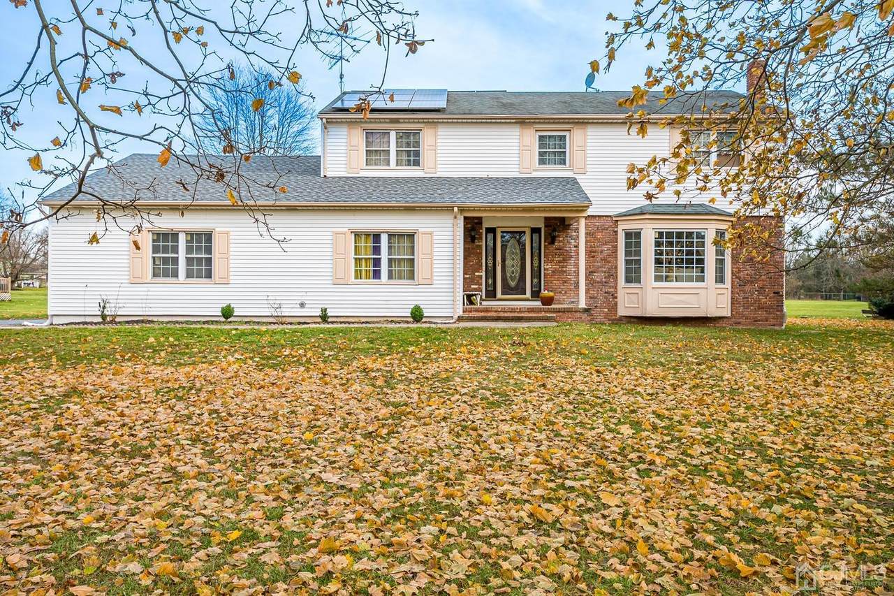 26 Wedgewood Drive - Photo 1