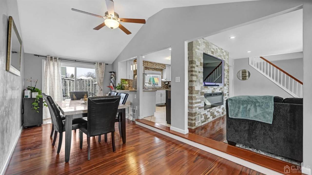 91 Crestview Road, Fords, NJ 08863 (2407473R) Rowack Real Estate Team