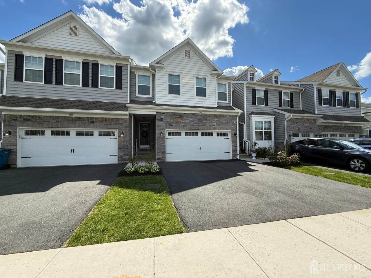3504 Charleston Drive - Photo 1