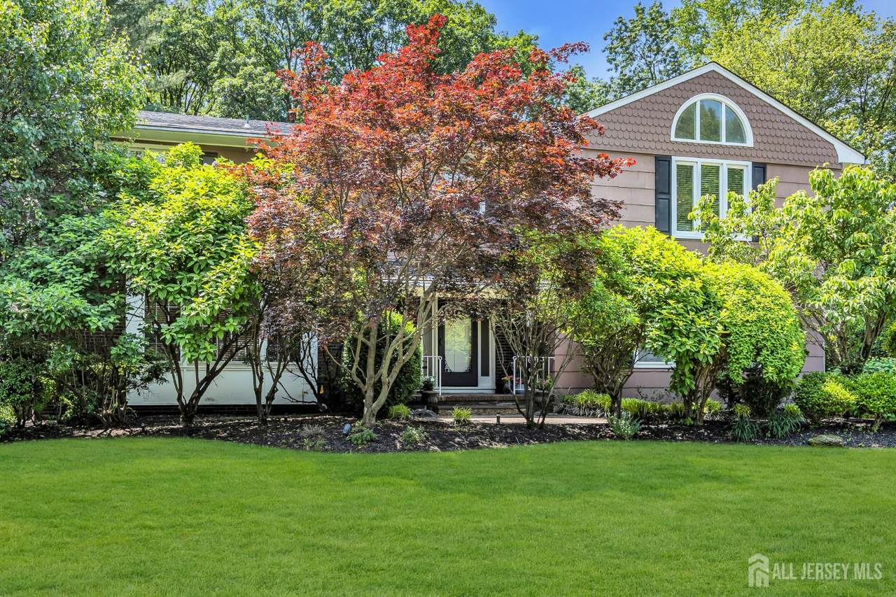 10 Margie Road - Photo 1
