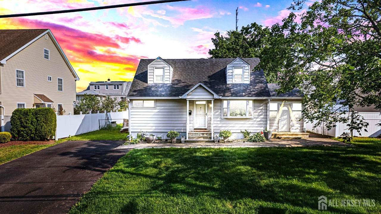 105 Tunison Road - Photo 1