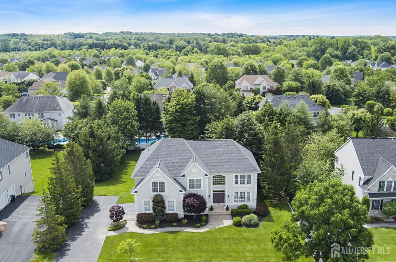 62 Pleasant Valley Road - Photo 1