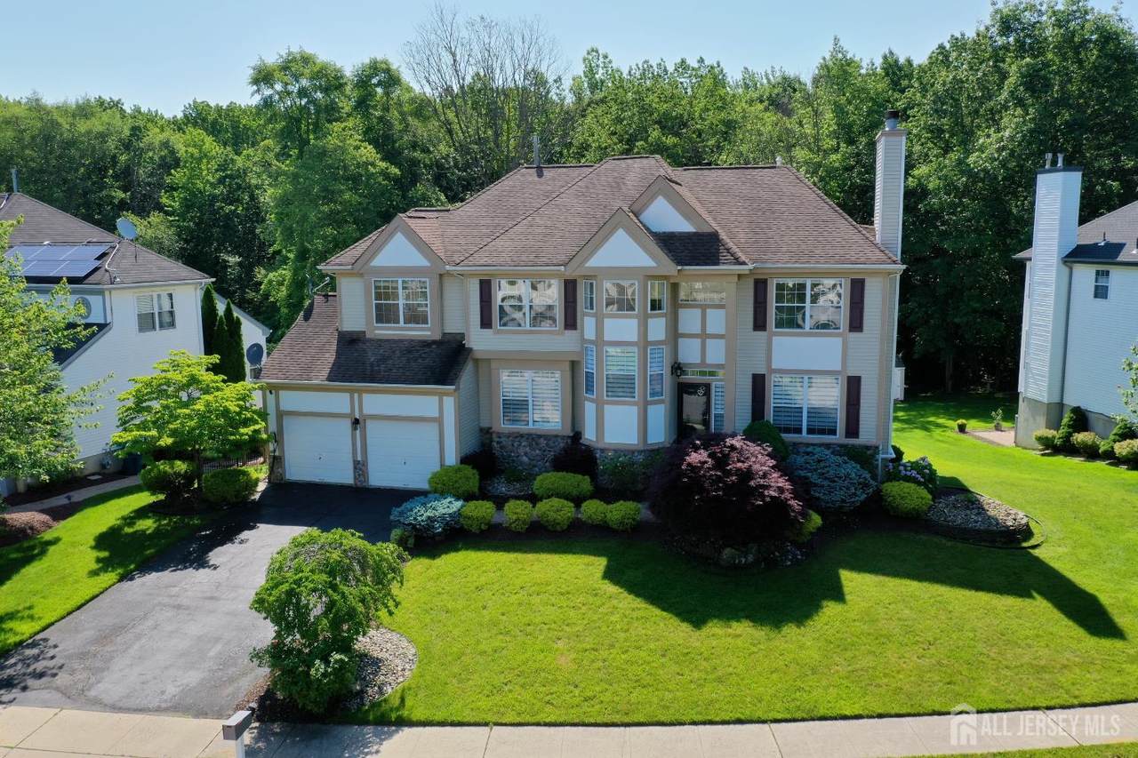 53 Kirschman Drive - Photo 1