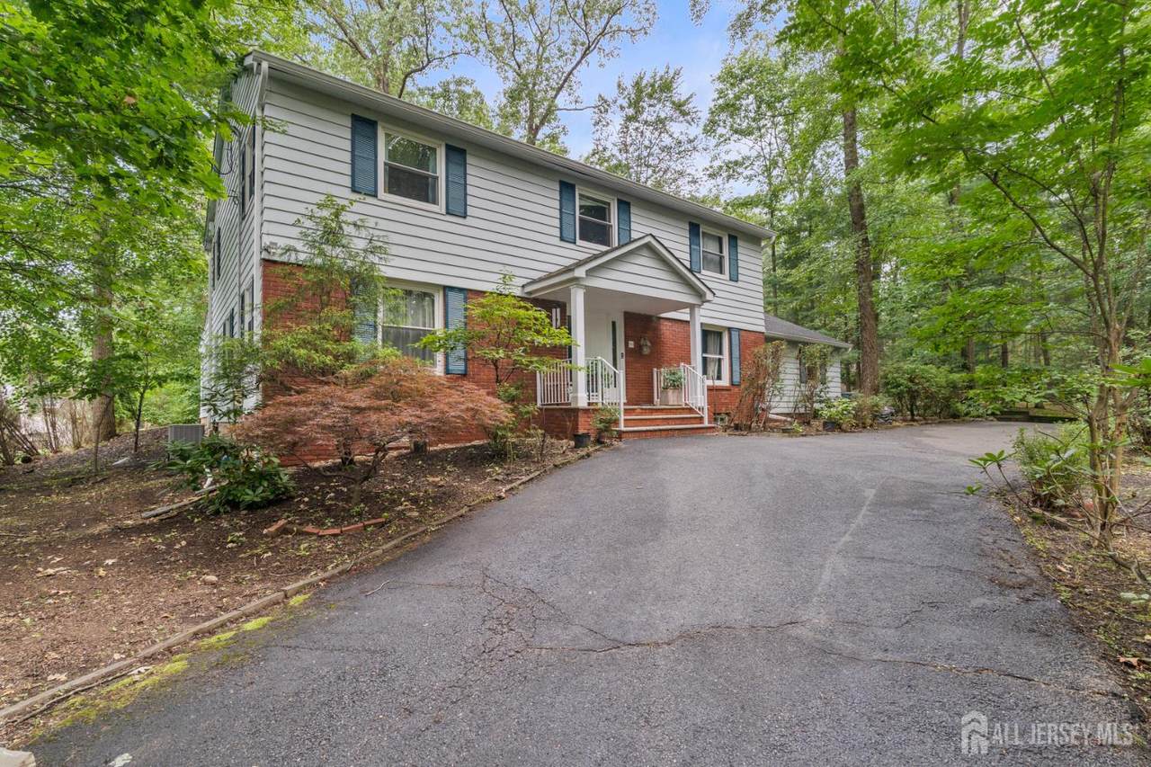 910 Curtis Place - Photo 1