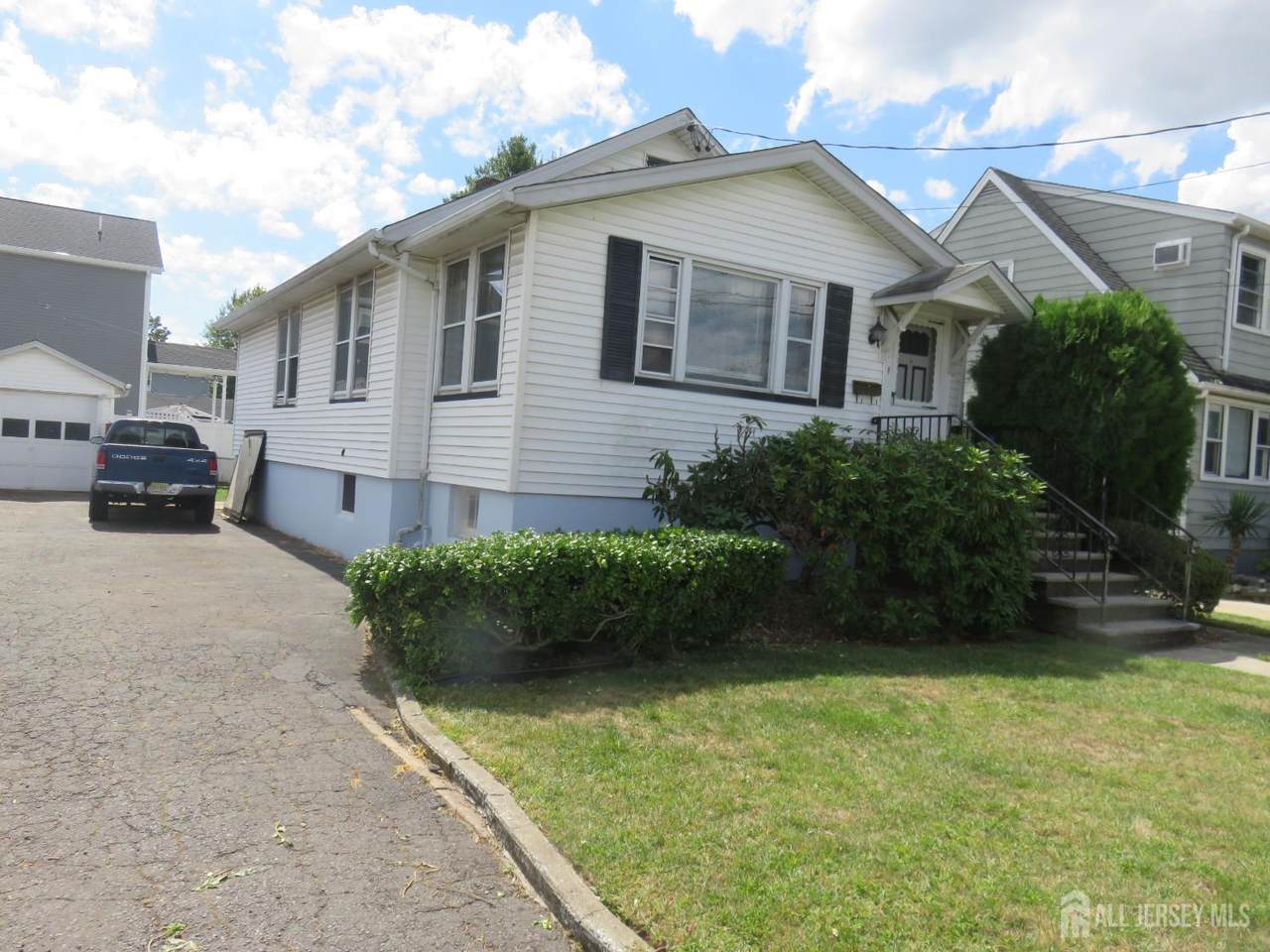 191 Sherry Street - Photo 1