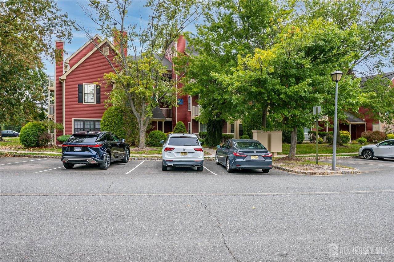 353 Crosspointe Drive - Photo 1