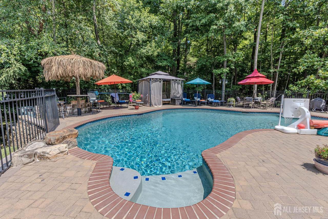 34 Kara Court - Photo 1