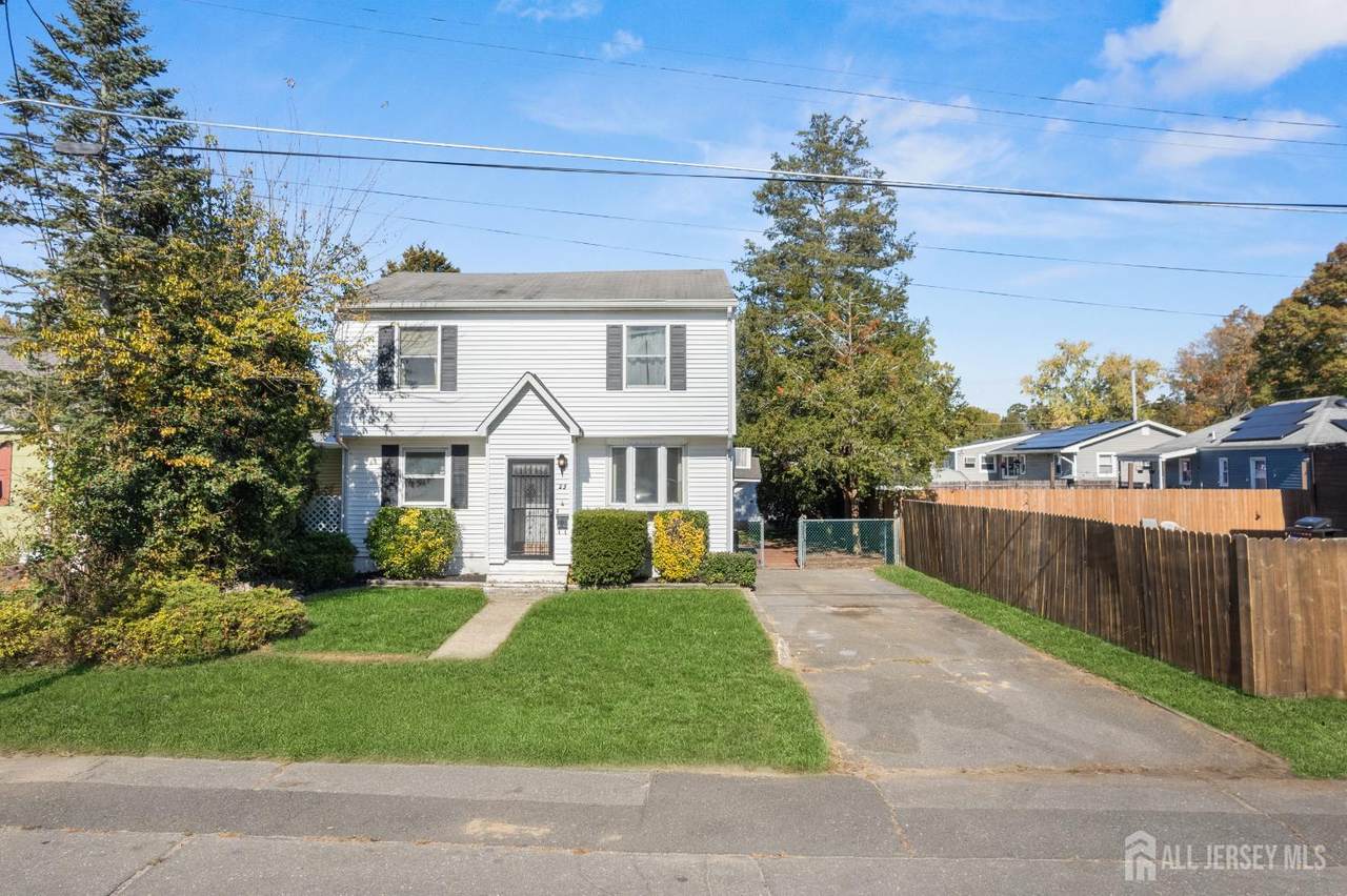 25 Evergreen Street - Photo 1