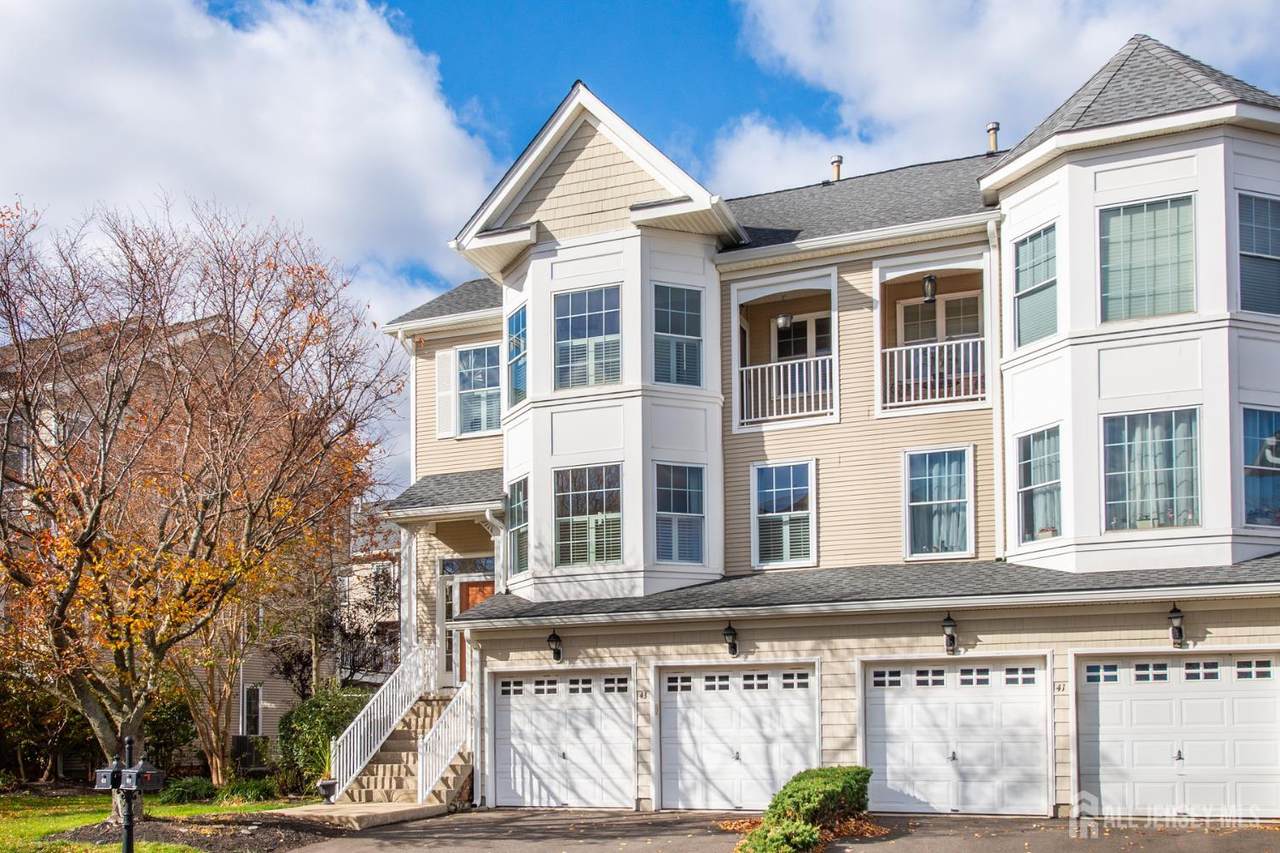 43 South Shore Drive - Photo 1