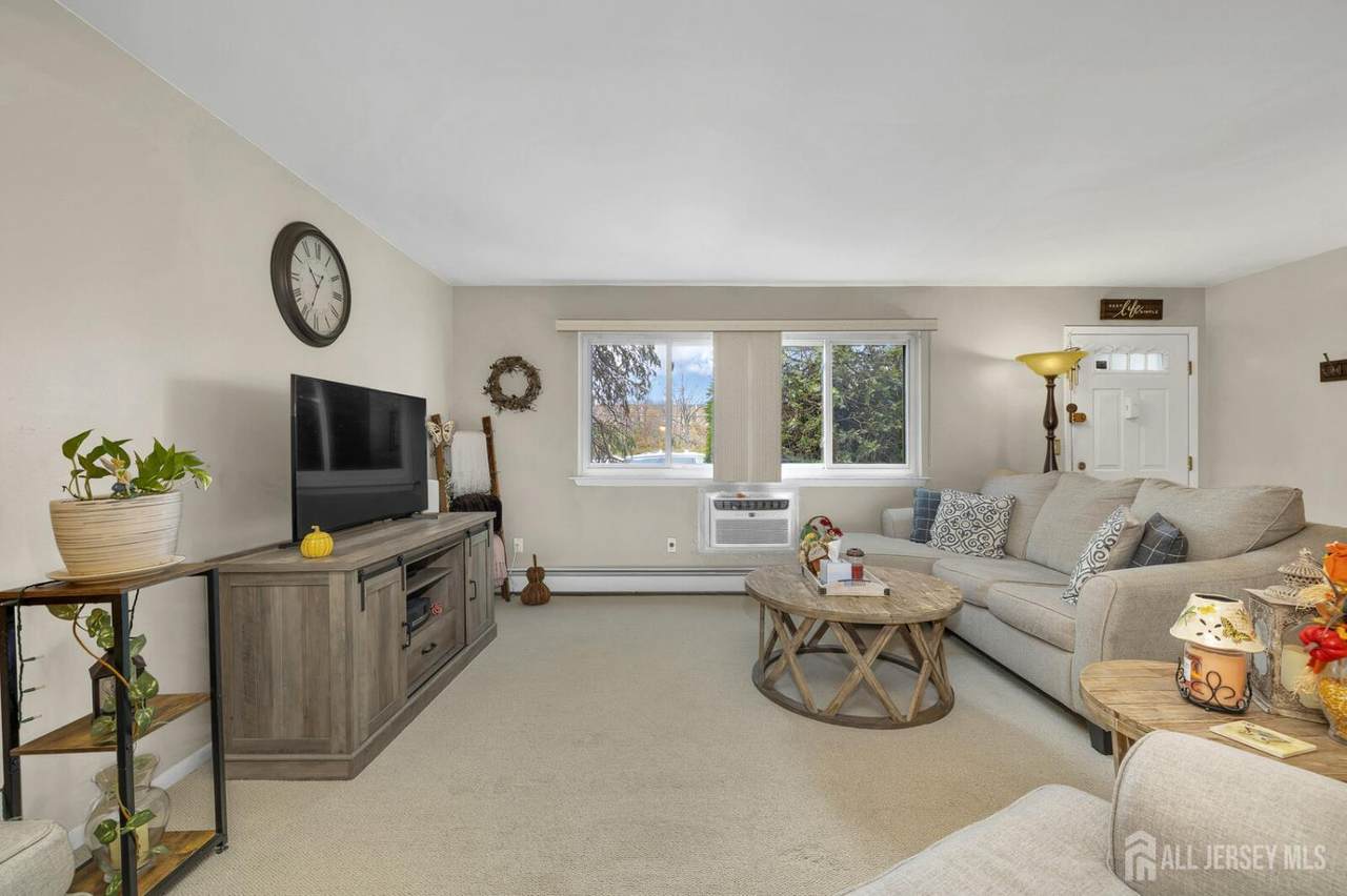 641 Cricket Lane - Photo 1