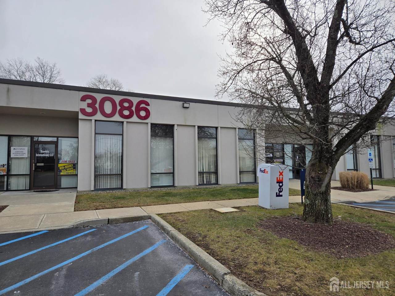 3086 Rte 27, Suite 3 - Photo 1