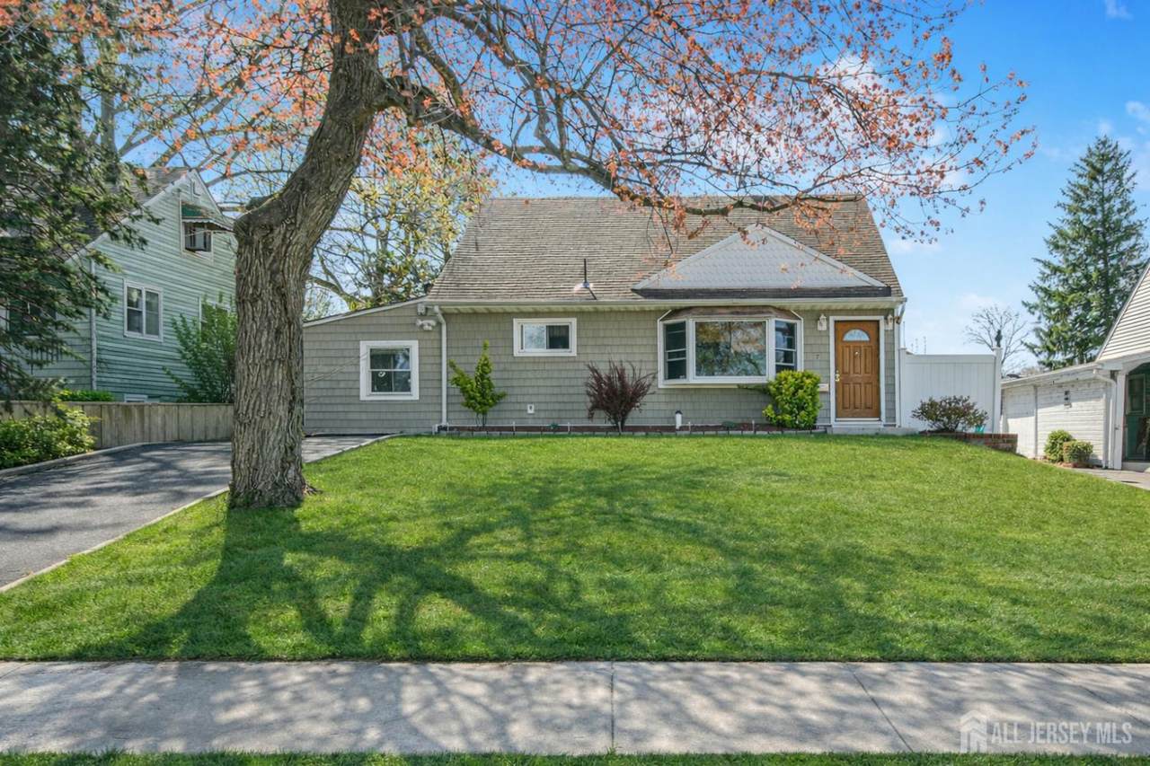 7 Walnut Lane - Photo 1