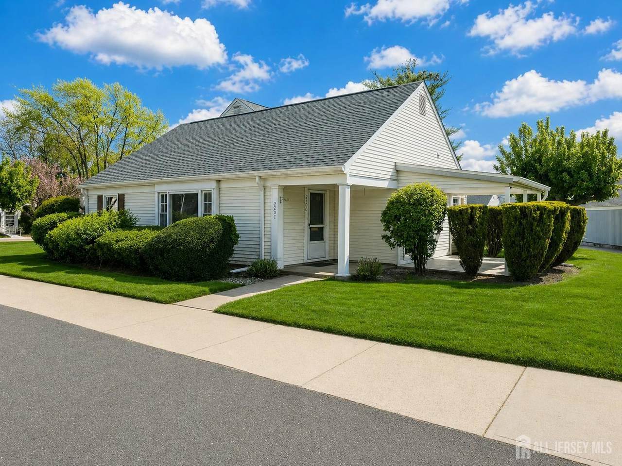 220-C Manchester Lane - Photo 1