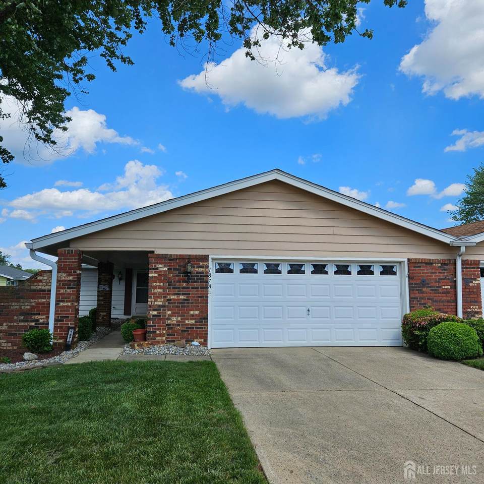 187 Newport Road - Photo 1