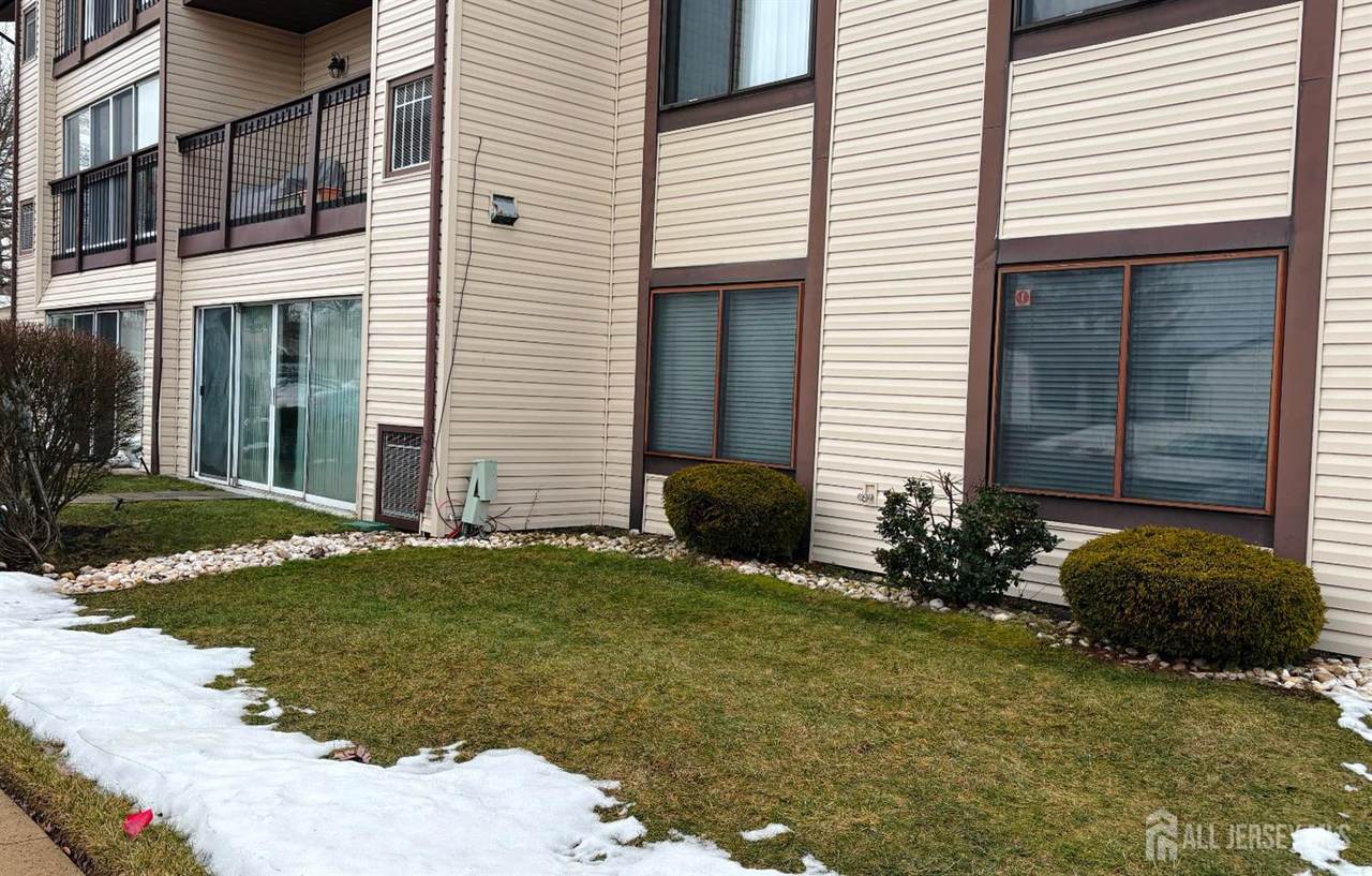 278 Crosse Drive - Photo 1