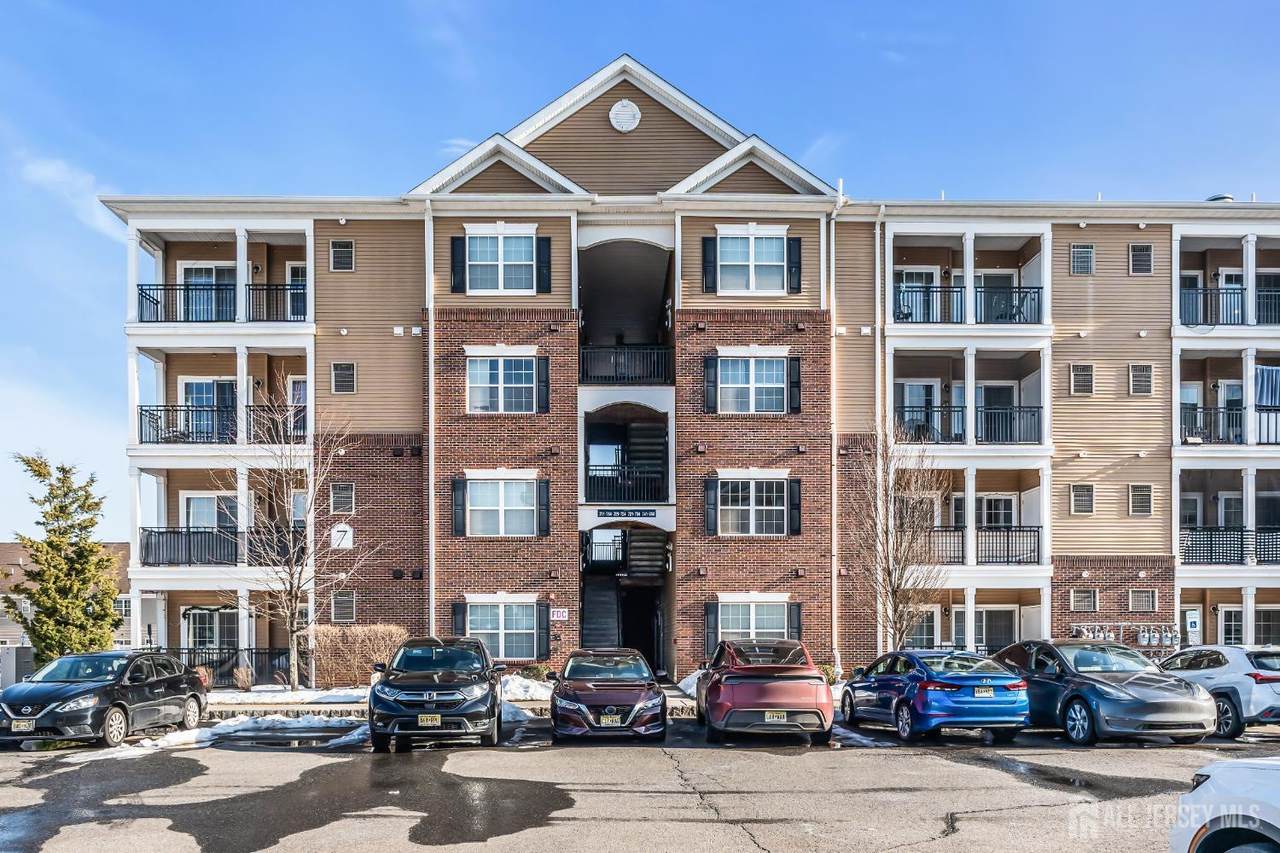 731 Strassle Way - Photo 1