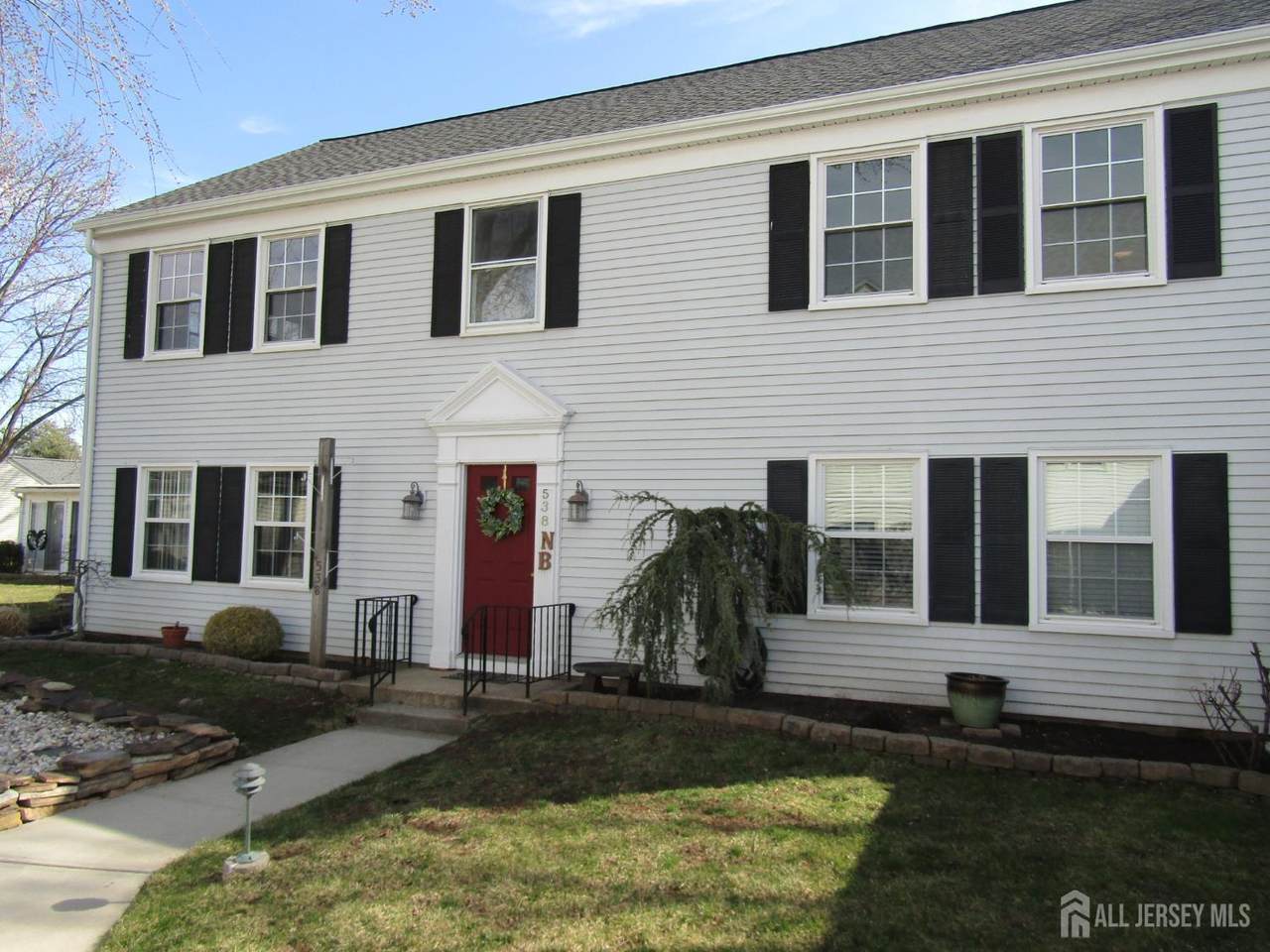 538 Sutton Way - Photo 1
