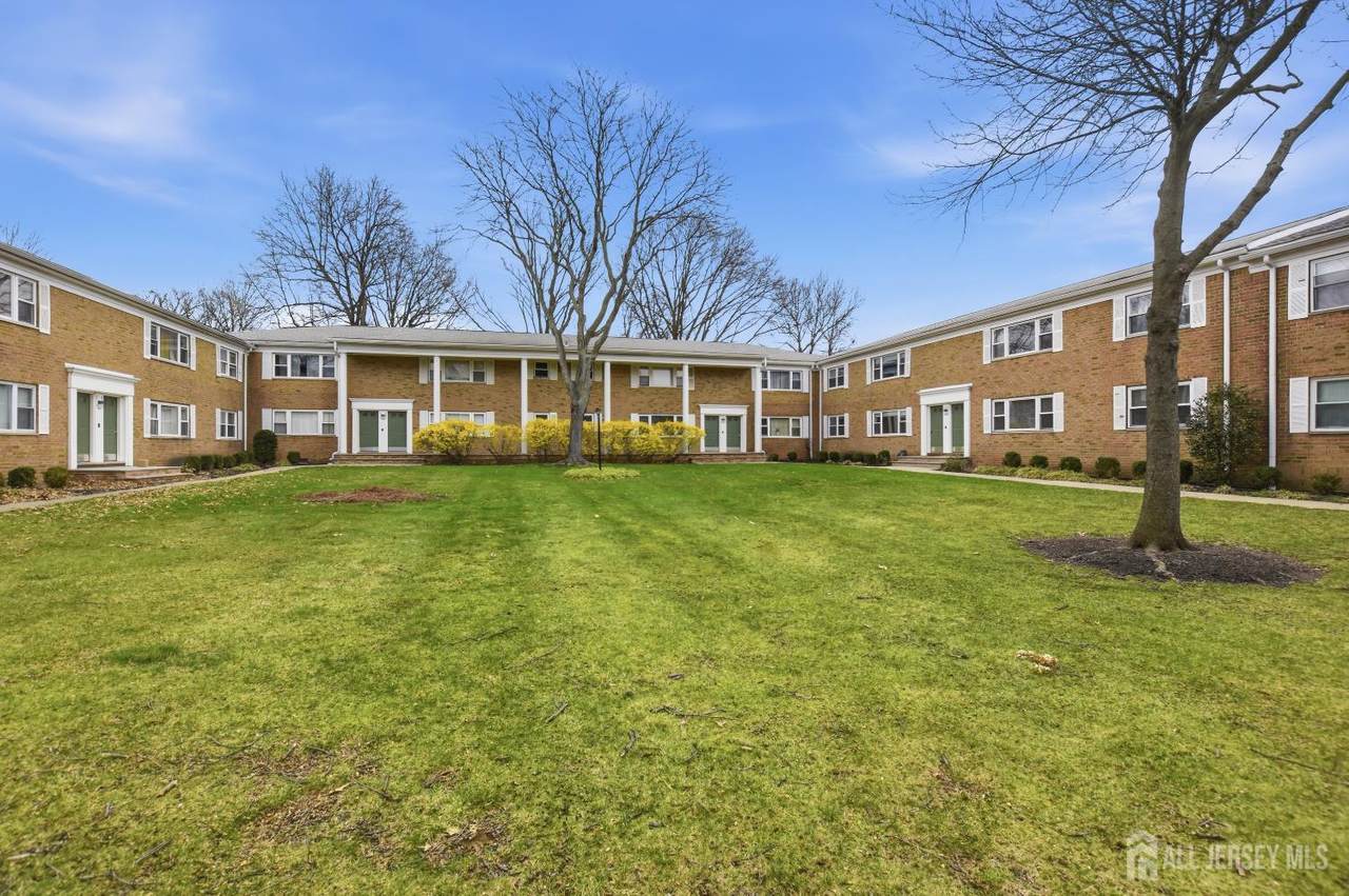 160 Evergreen Road - Photo 1