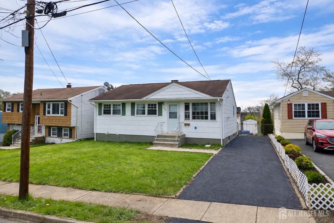 254 George Place - Photo 1