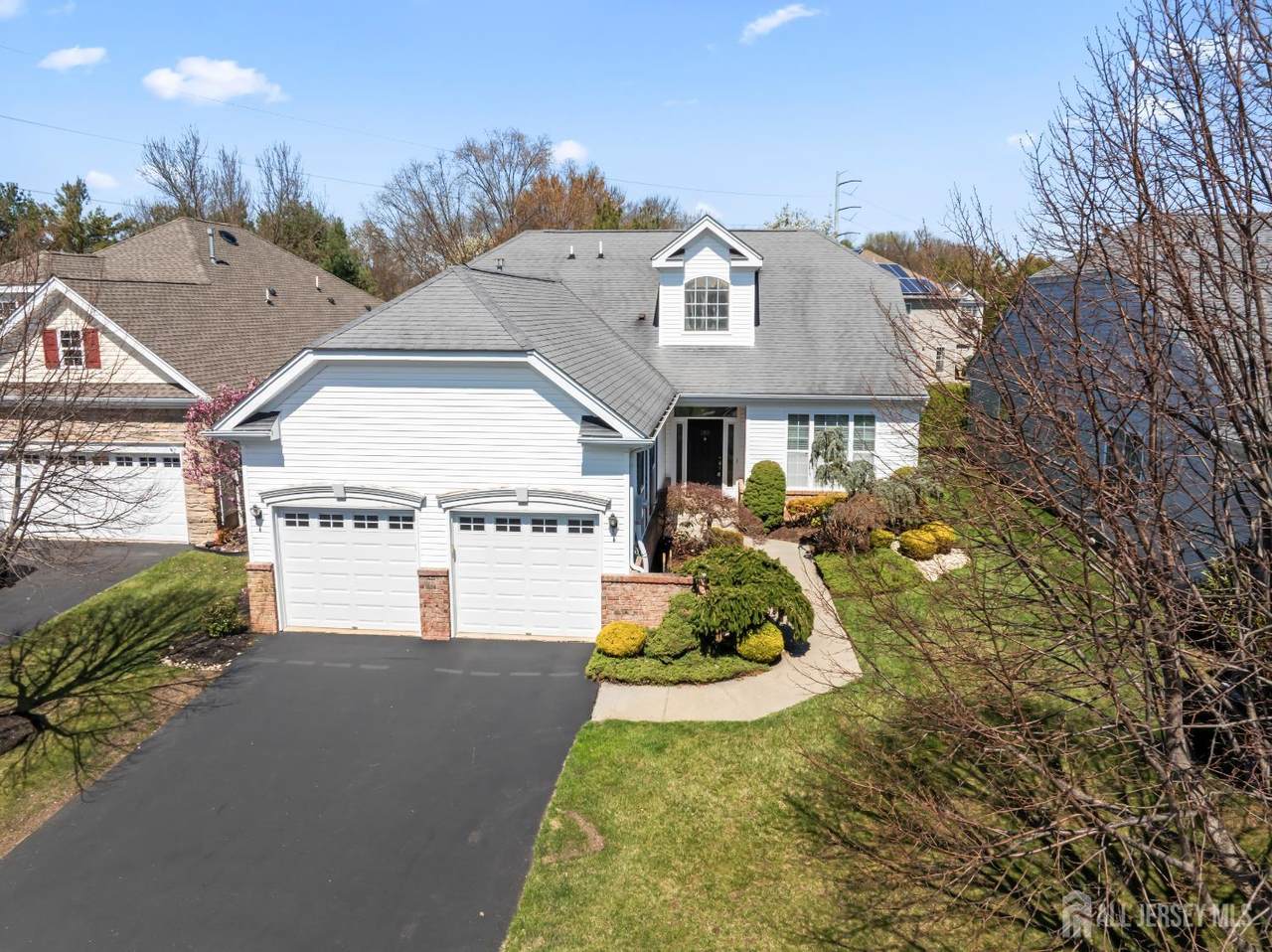255 Spring Meadow Way - Photo 1