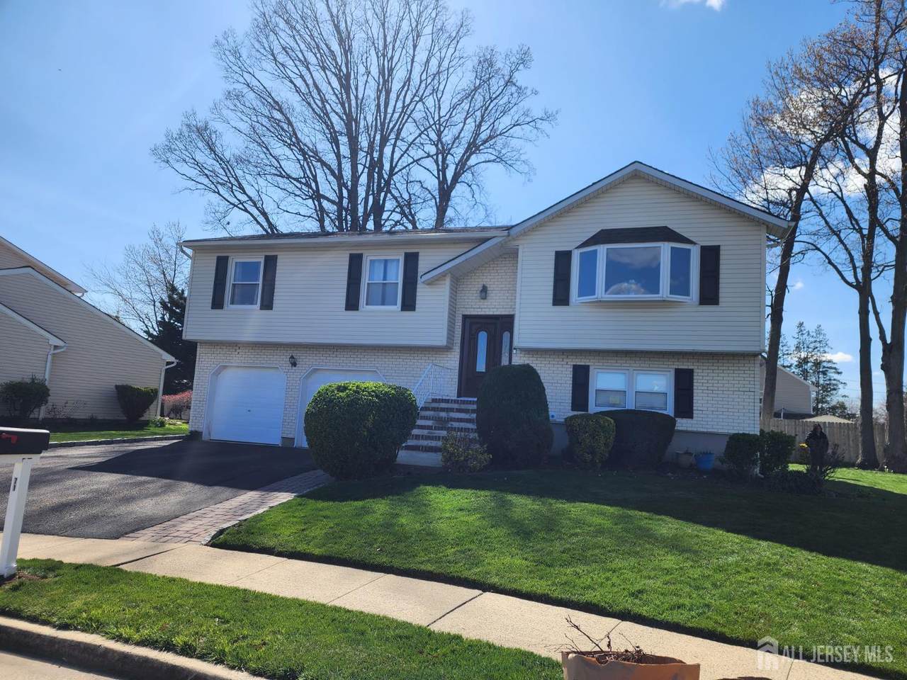 71 Rodak Circle - Photo 1