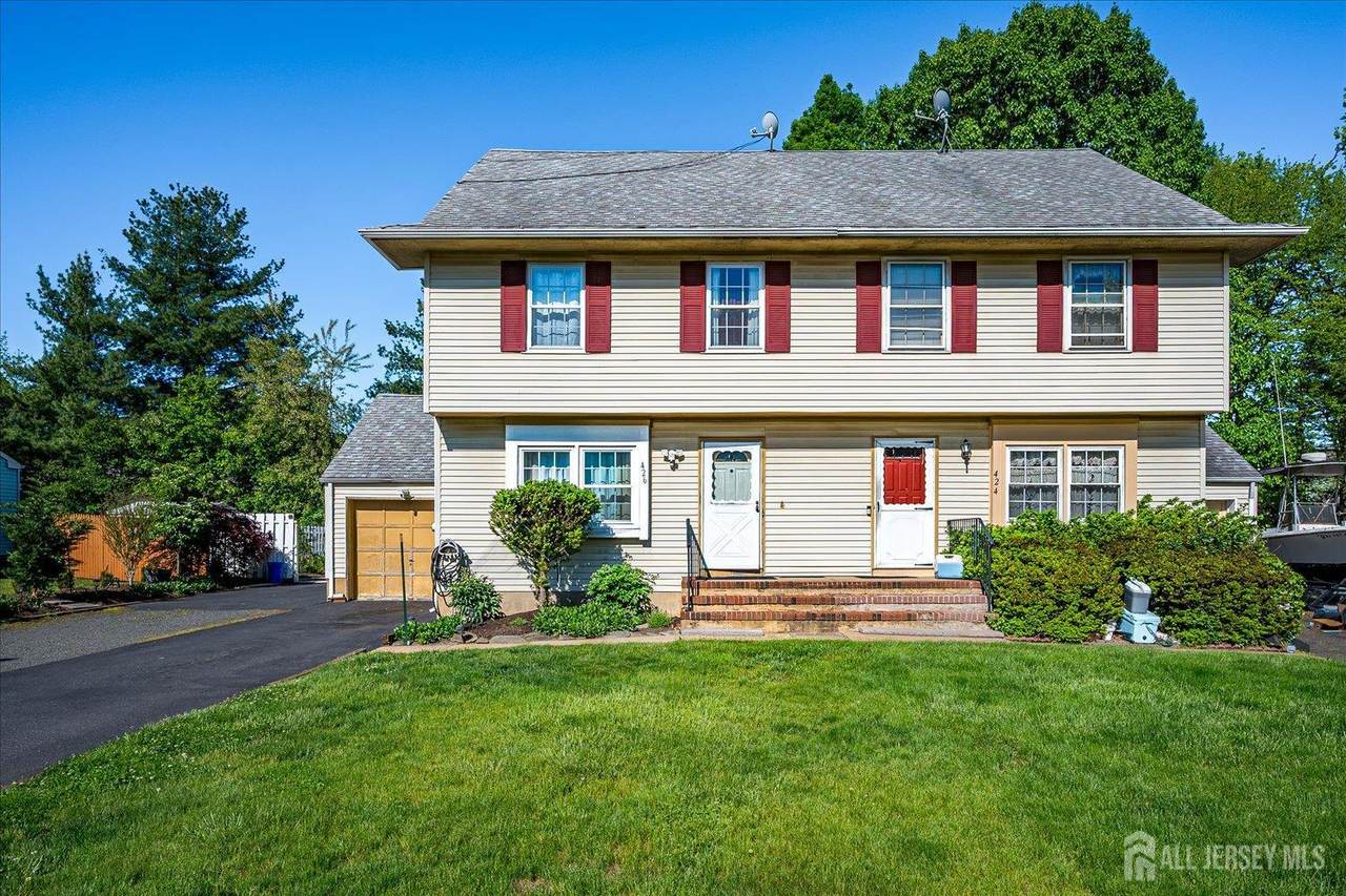 426 Frederick Avenue - Photo 1