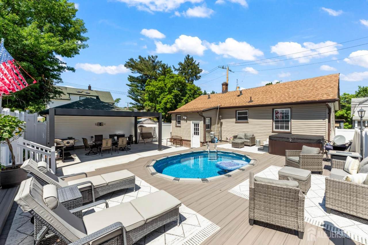3 Minnisink Avenue - Photo 1