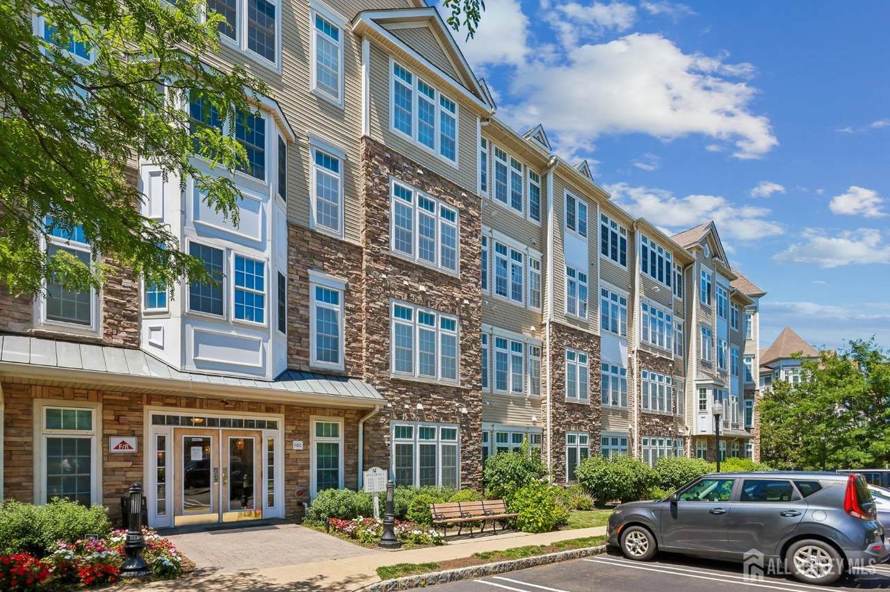 1210 Cedar Village Boulevard - Photo 1