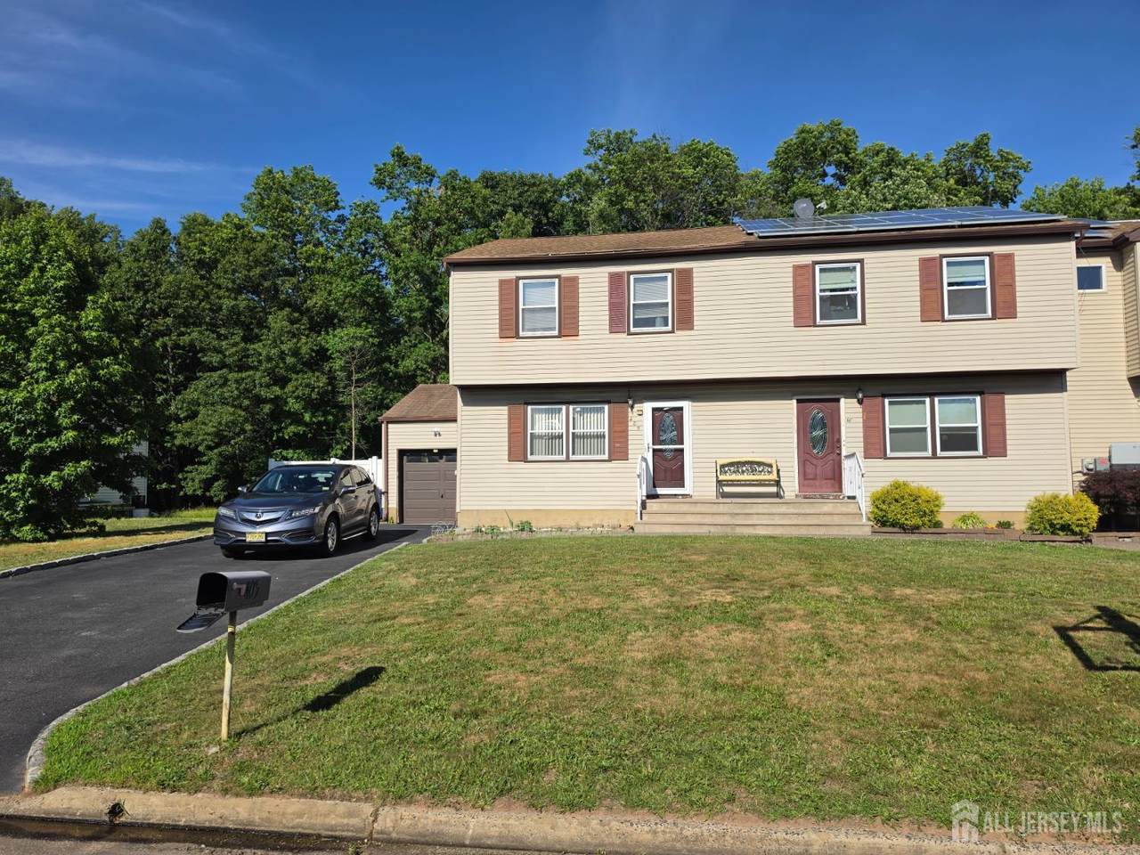 405 Frederick Avenue - Photo 1