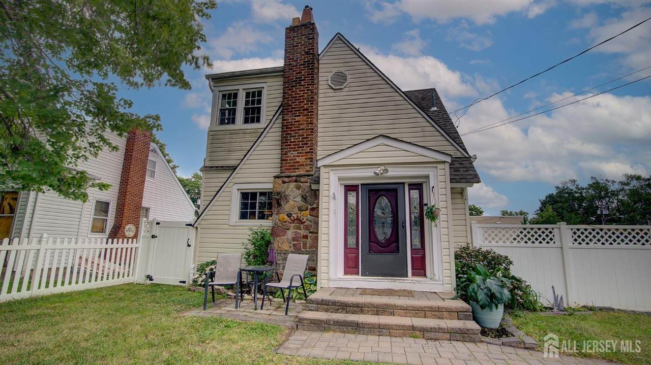 6 Anchor Boulevard - Photo 1
