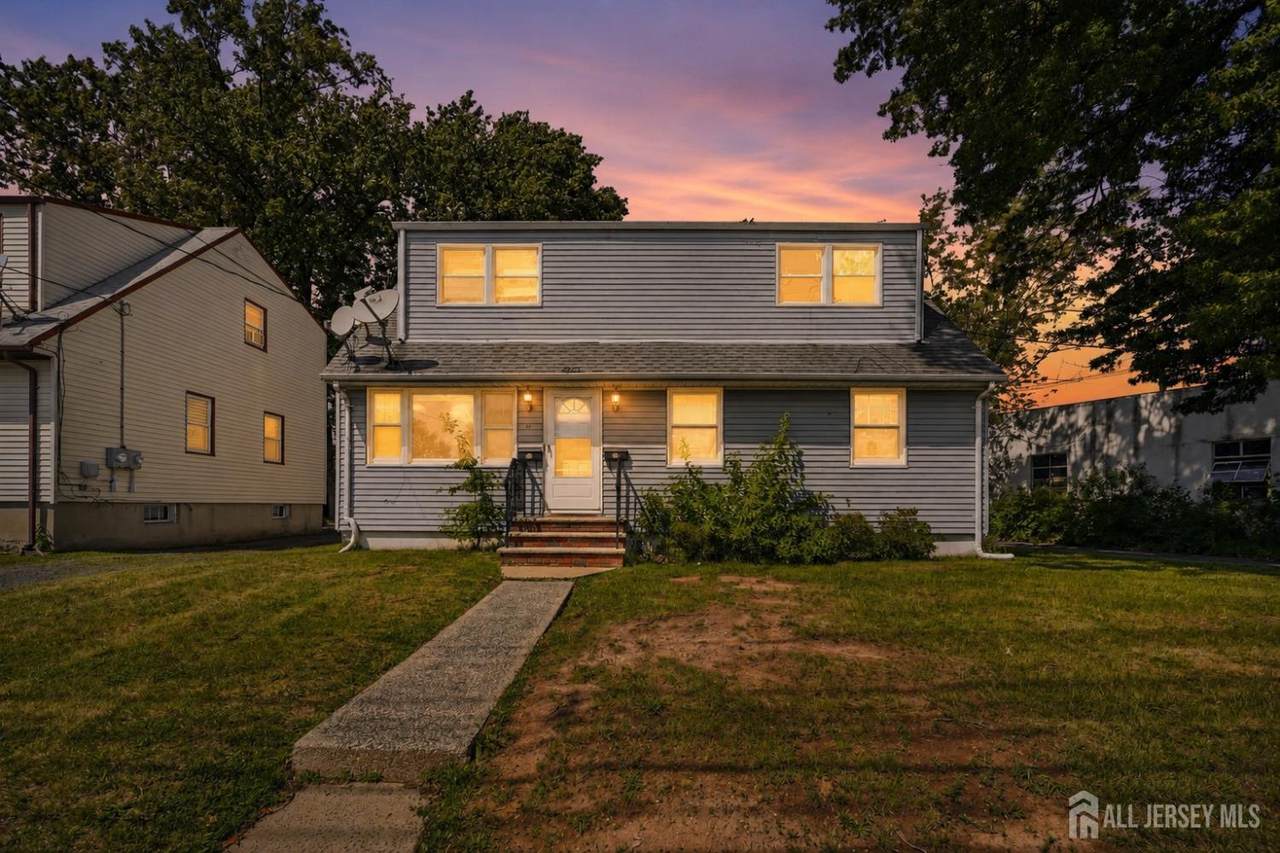 10 Washington Avenue - Photo 1
