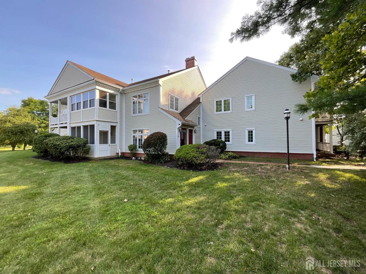 81 Winthrop Road - Photo 1